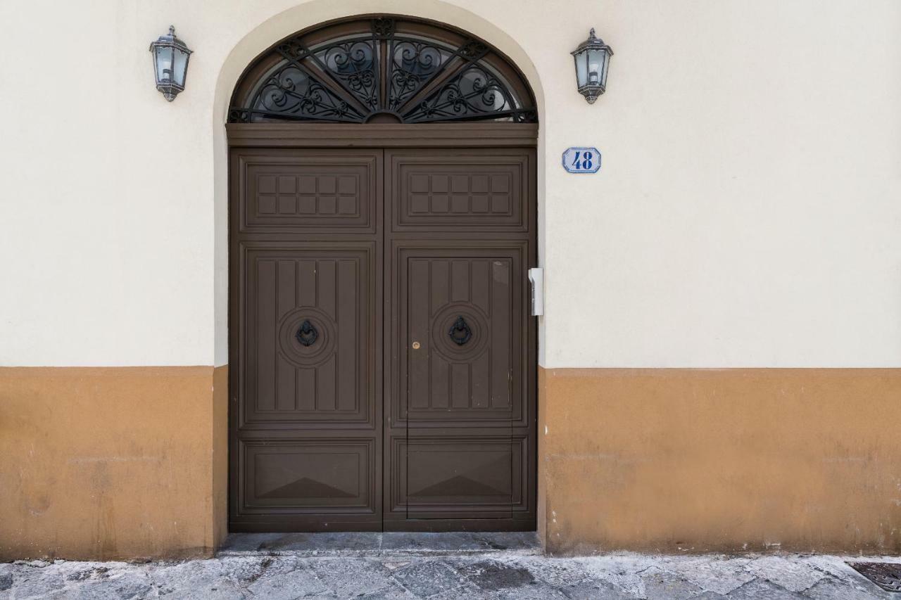 A&G Dimore Di Famiglia - Un Lusso Garbato Palermo Exterior foto